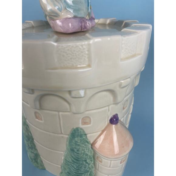 1970's Humpty Dumpty Castle Cookie Jar, Medieval Castle Shaped Cookie Jar,Retro - Picture 3 of 7